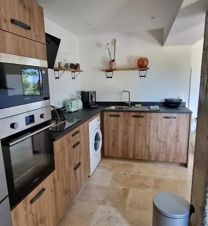 A Pasturella, Jacuzzi Holiday home *