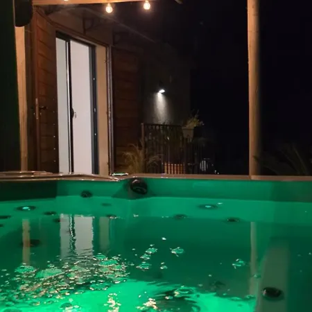 Сasa de vacaciones A Pasturella, Jacuzzi Privé&vue Montagne