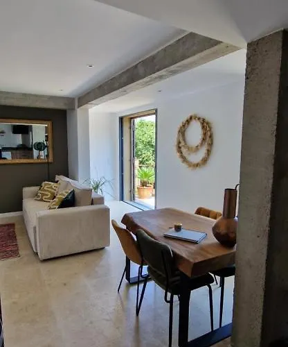 A Pasturella, Jacuzzi Prázdninový dům